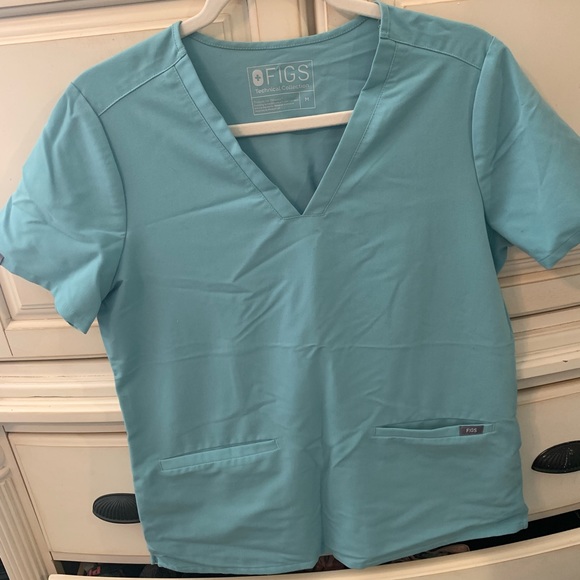 7 figs scrub top assortment medium - Picture 3 of 7